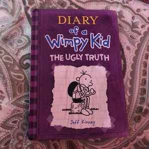 Diary of a Wimpy Kid    𝚃𝙷𝙴 𝚄𝙶𝙻𝚈 𝚃𝚁𝚄𝚃𝙷